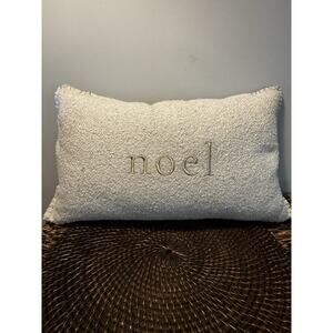 Noel Holiday Throw Pillow Cream Beige Christmas Holiday NWOT cottage Farmhouse